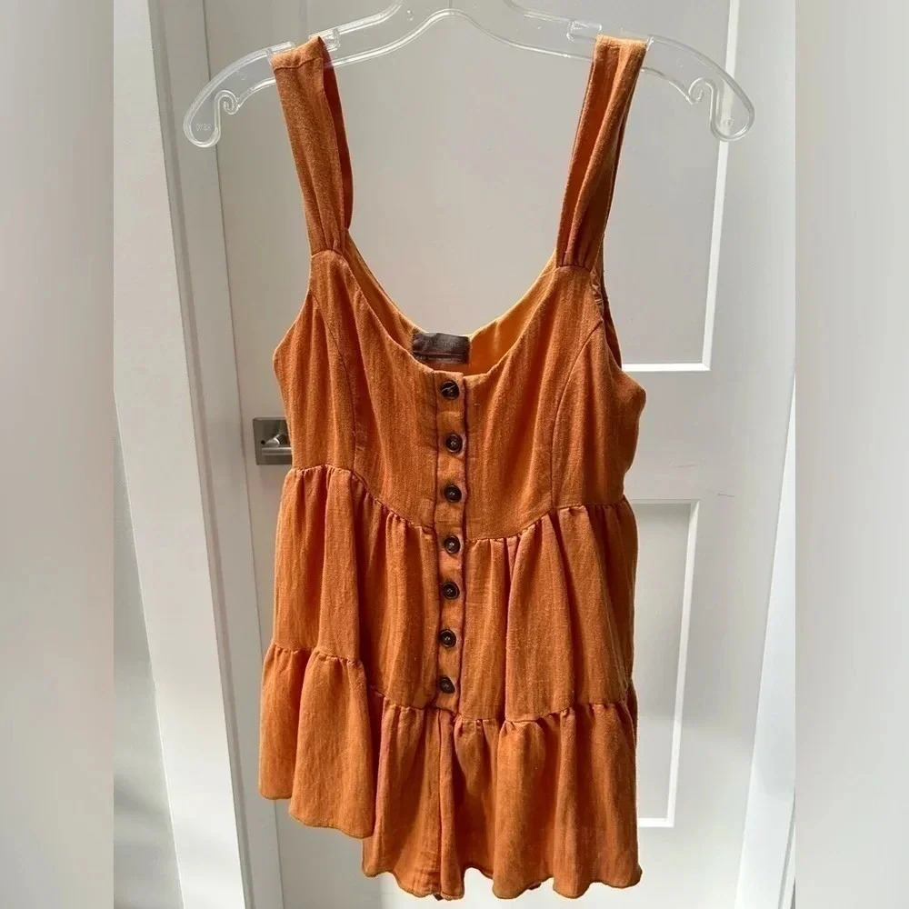 ☀️Summer blowout  ☀️ Urban outfitters orange summer romper